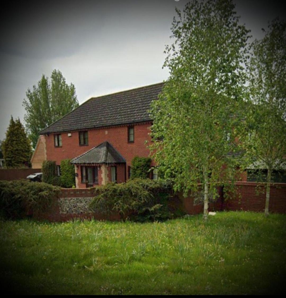 Luxury Non Smoking 2 Bedroom Retreat In Norfolk Attleborough Extérieur photo